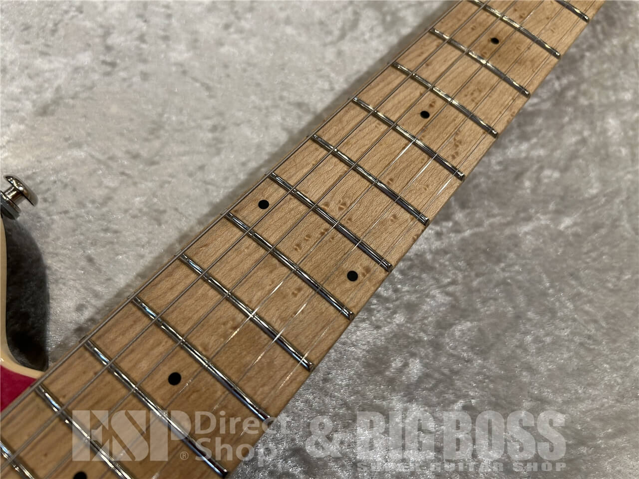 【即納可能/お客様委託品】 MUSIC MAN (ミュージックマン) The 20th Anniversary Limited Edition Axis Tribute / Translucent Pink 仙台店 - 4