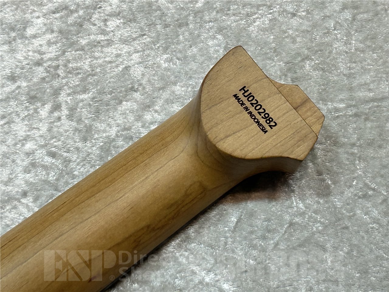 【中古品/即納可能】HEX Guitars N400 (Ivory) 広島店 - 8