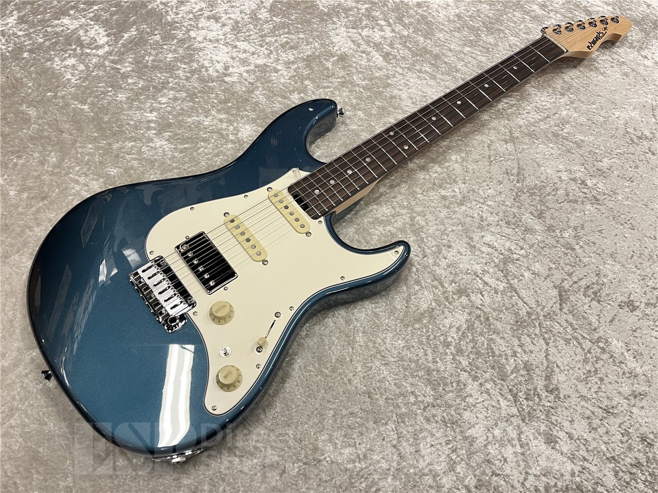【即納可能】EDWARDS（エドワーズ）E-SNAPPER-AL/R（Supreme Blue）　名古屋店