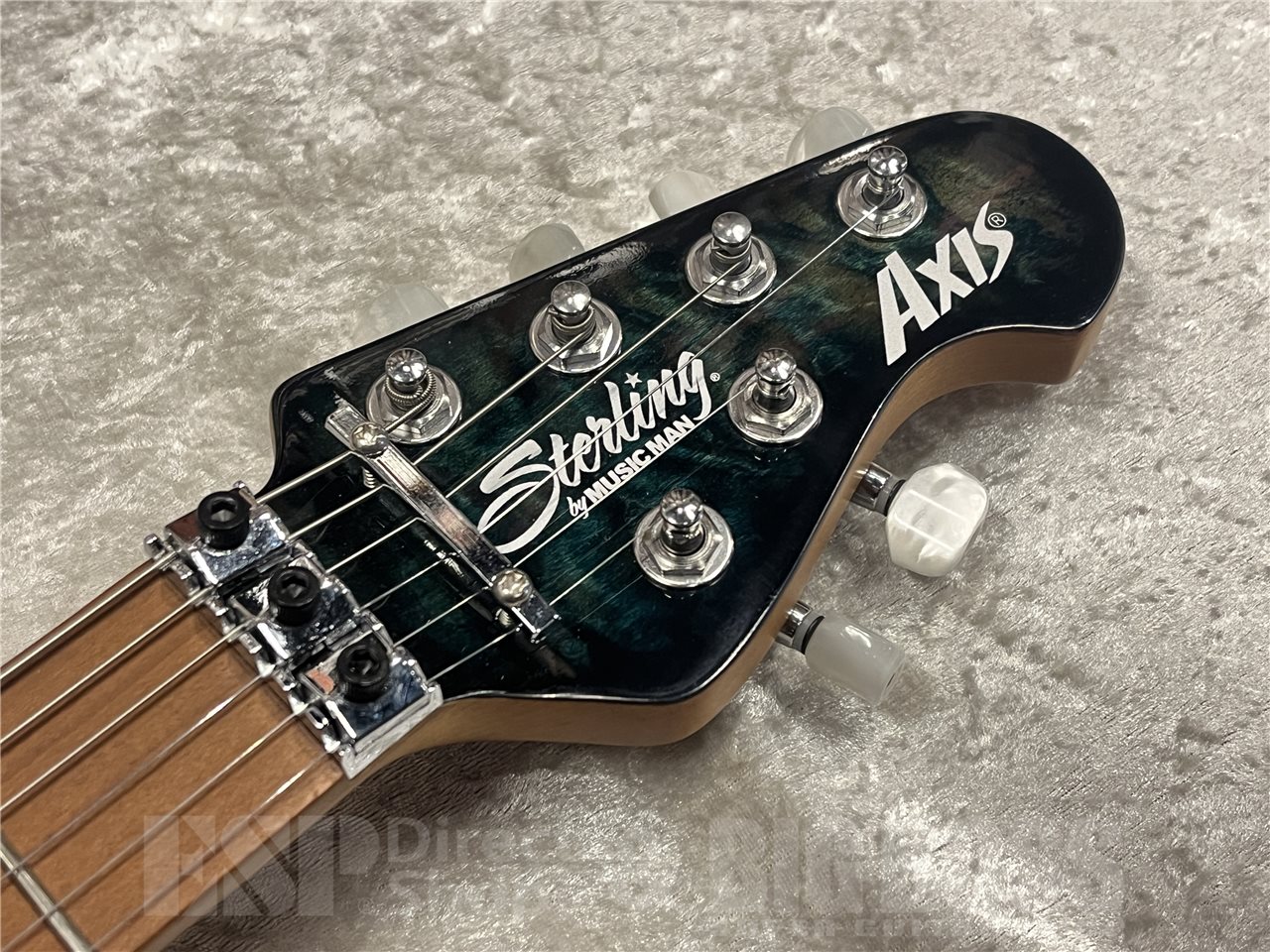 【即納可能】Sterling by MUSIC MAN（スターリンバイミュージックマン）Axis AX50 Quilted Maple（Yucatan Blue）　名古屋店 - 5