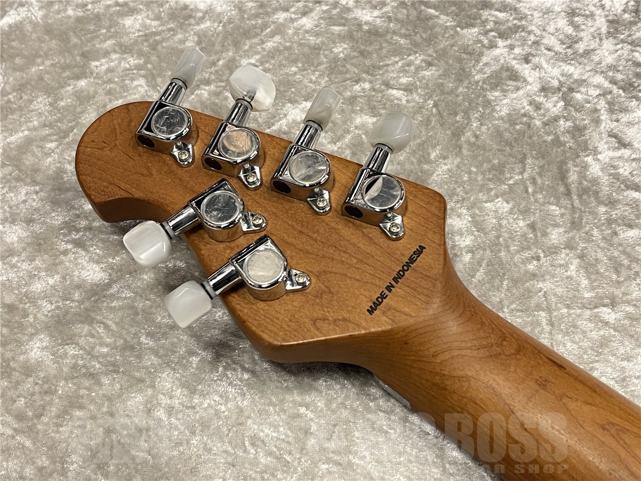 【即納可能】Sterling by MUSIC MAN（スターリンバイミュージックマン）Axis AX50 Quilted Maple（Yucatan Blue）　名古屋店 - 6