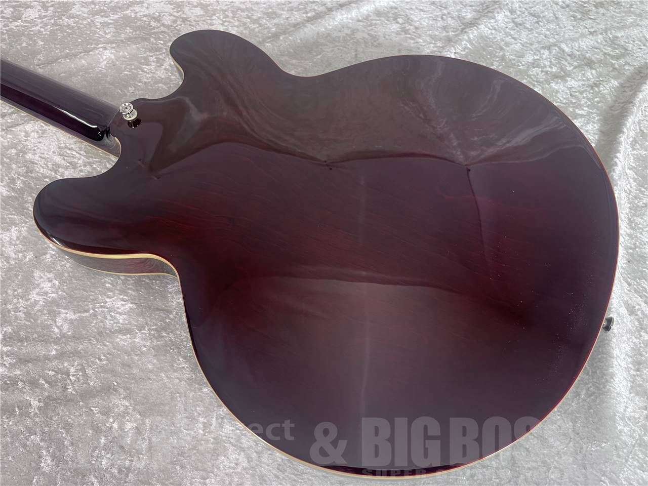 【即納可能】Epiphone ( エピフォン ) Noel Gallagher Riviera/Dark Wine Red  (セミアコースティックギター) お茶の水駅前店・別館 - 8