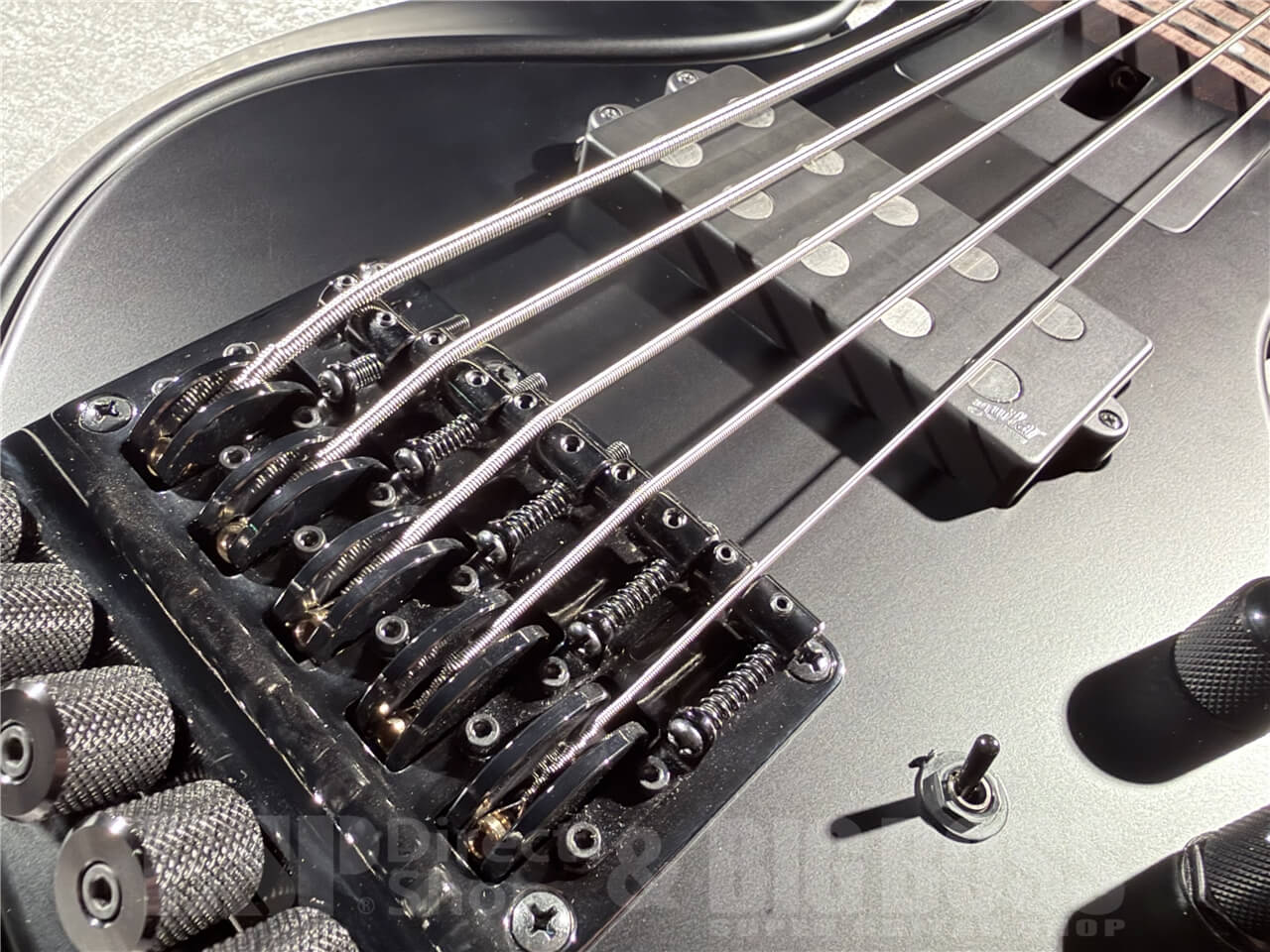 【即納可能】VOX(ヴォックス) Starstream Bass Artist HL-5 札幌店 - 3