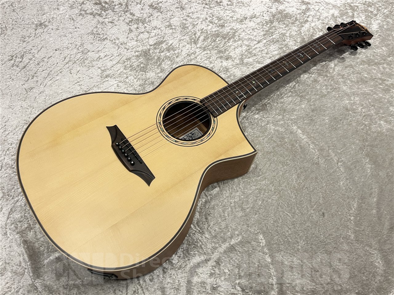 【即納可能】Bromo Guitars（ブロモギターズ）BAT4CE（Natural）　名古屋店