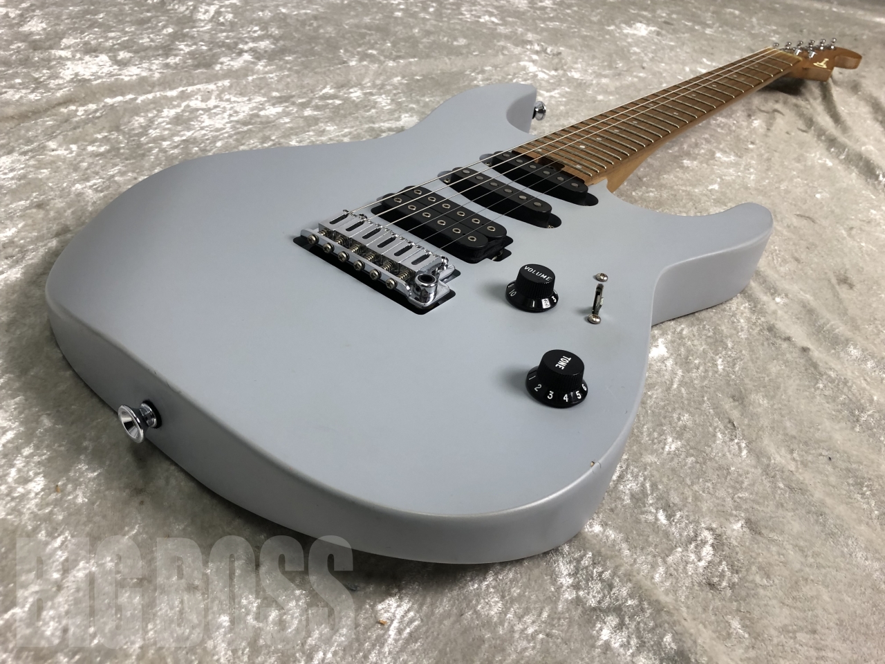 即納可能/中古品】Charvel(シャーベル) PRO-MOD DK24 HSS 2PT CM 