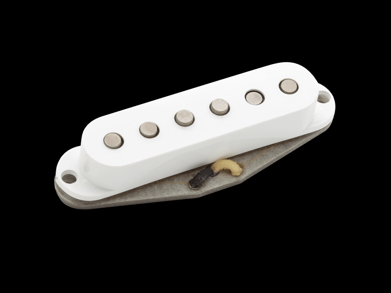 Seymour Duncan(セイモアダンカン) RETROSPEC'D AQ-2 SF RW/RP | ANTIQUITY II™ RETROSPEC'D Surfer Strat(ストラトキャスター用ピックアップ) - 2