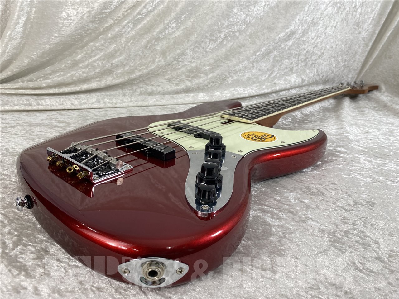 【即納可能】Sire(サイアー) Marcus Miller V7 New Gen 4-String (V7 Alder-4) / Candy Apple Red お茶の水駅前店(東京) - 4