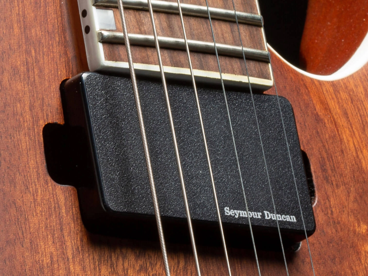 Seymour Duncan(セイモアダンカン) AHB-1n(Black Chrome)| Blackouts® HB(ハムバッカーピックアップ)