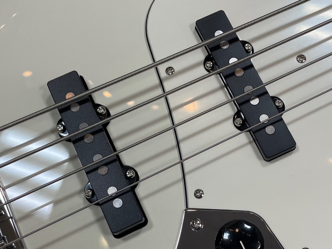 【即納可能】Three Dots Guitars JB Alder/Rosewood /Olympic White　GWS
