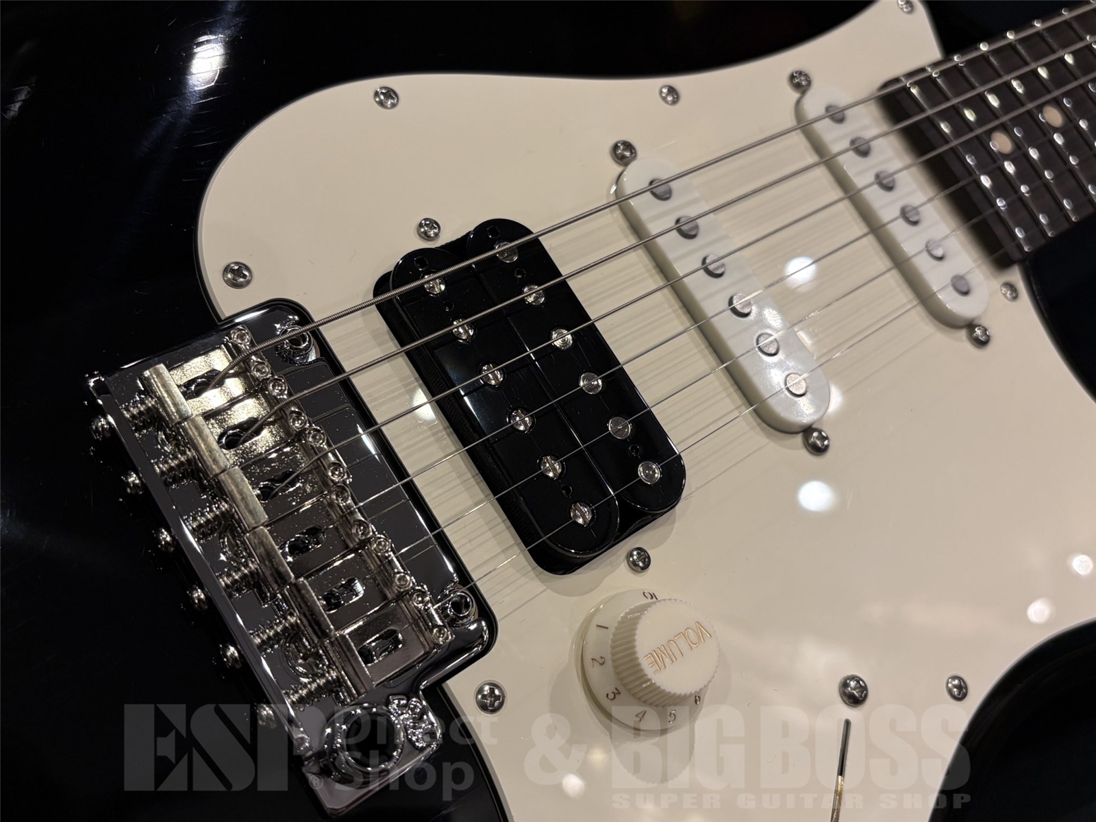 【即納可能】Suhr (サー) Classic S Antique / Black/R HSS 京都店 - 4