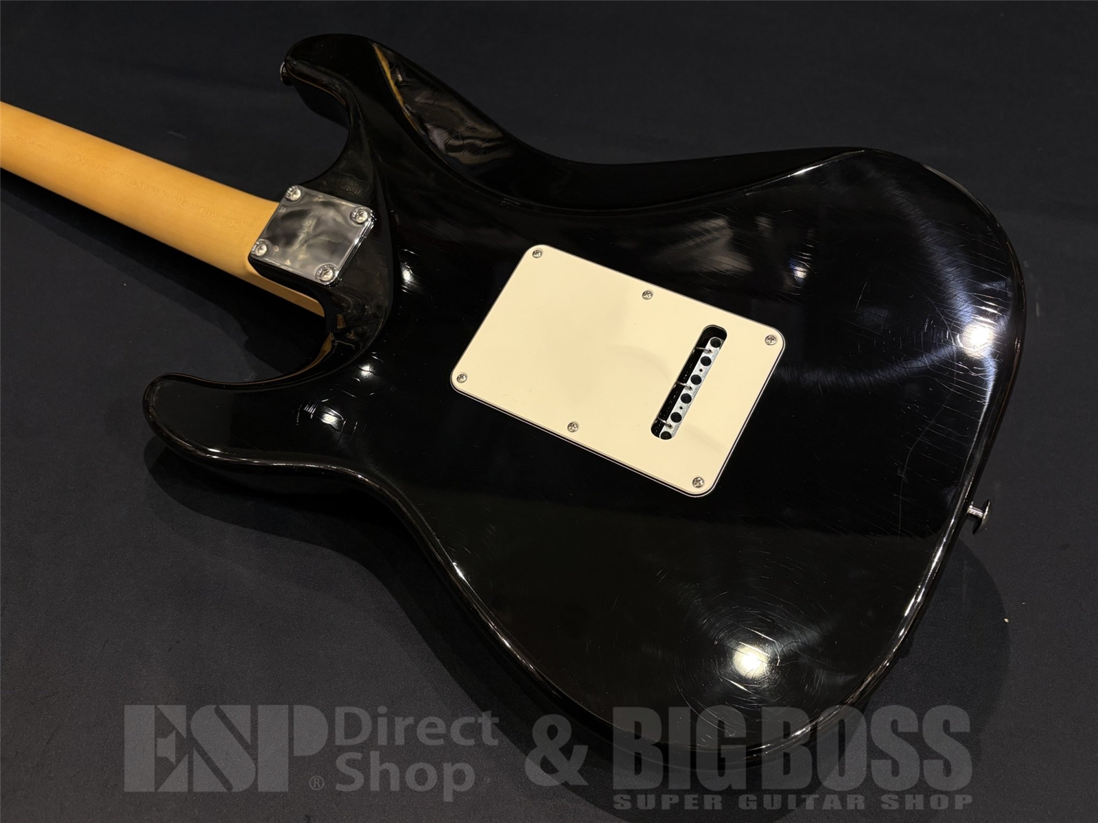 【即納可能】Suhr (サー) Classic S Antique / Black/R HSS 京都店 - 9