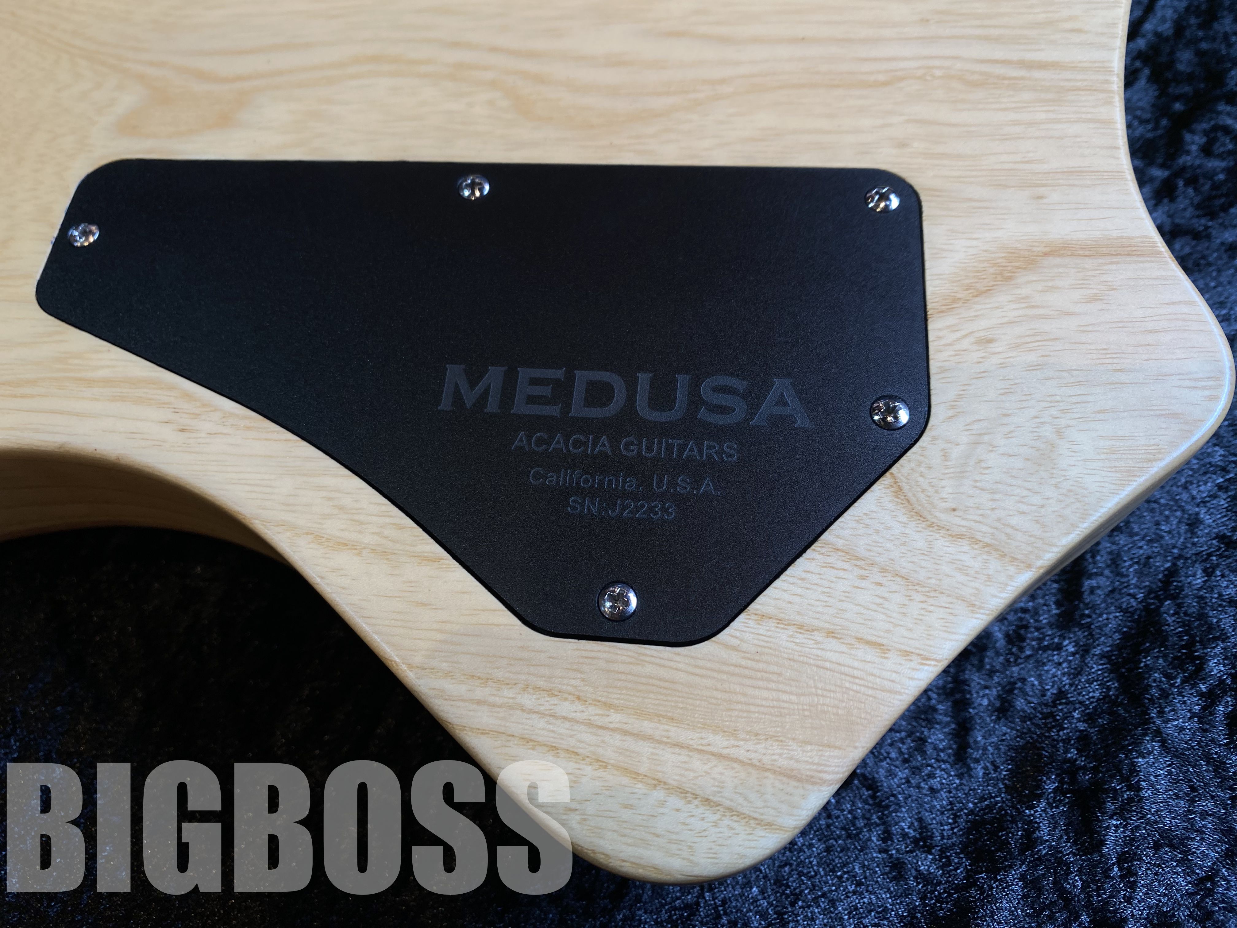 【即納可能】Acacia Guitars(アカシアギターズ) Medusa 6 / Red Dip 福岡店