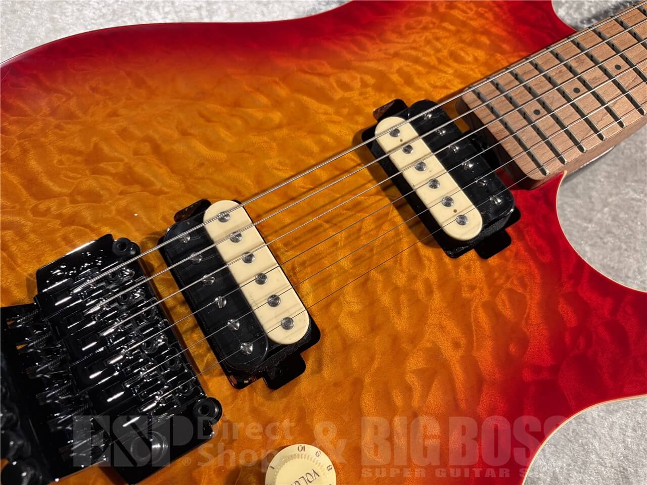 【即納可能】Sterling by MUSIC MAN(スターリン バイ ミュージックマン) Axis AX50 Quilted Maple (Lava Burst) 札幌店 - 3