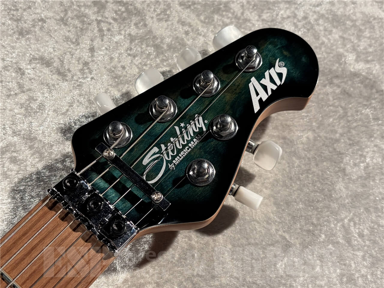 【即納可能】Sterling by MUSIC MAN(スターリン バイ ミュージックマン) Axis AX50 Quilted Maple (Yucatan Blue) 札幌店 - 5