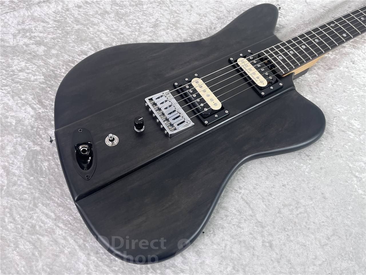 【即納可能】EDWARDS Platinum KARMASTER / See Thru Black (エレキギター) お茶の水駅前店・別館 - 2