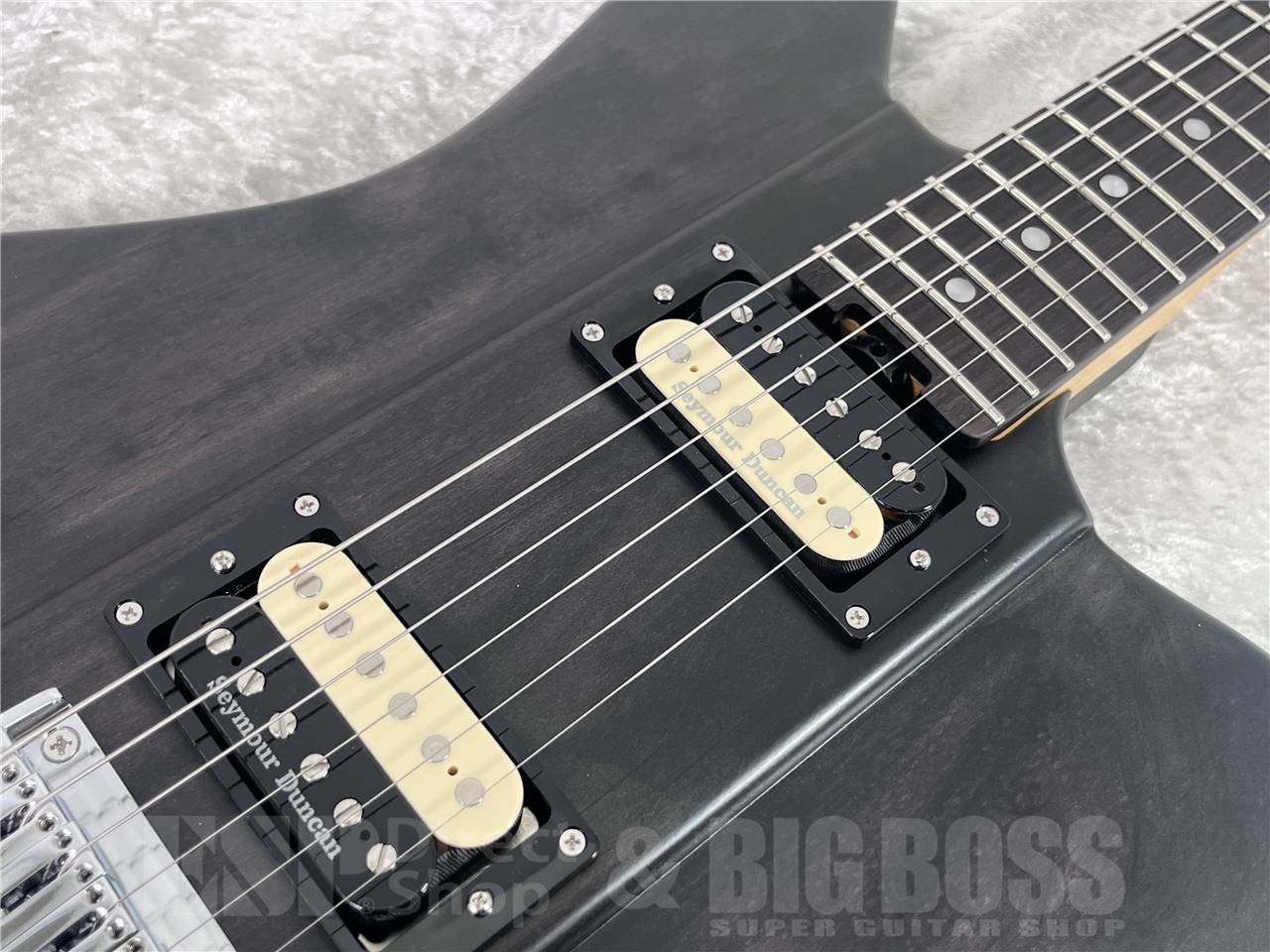 【即納可能】EDWARDS Platinum KARMASTER / See Thru Black (エレキギター) お茶の水駅前店・別館 - 5