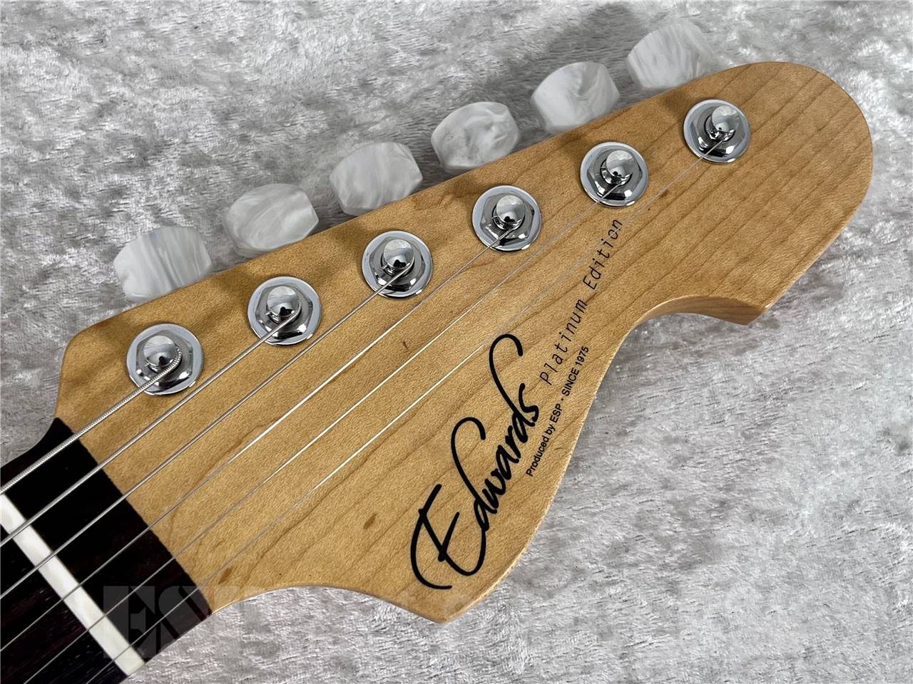 【即納可能】EDWARDS Platinum KARMASTER / See Thru Black (エレキギター) お茶の水駅前店・別館 - 7