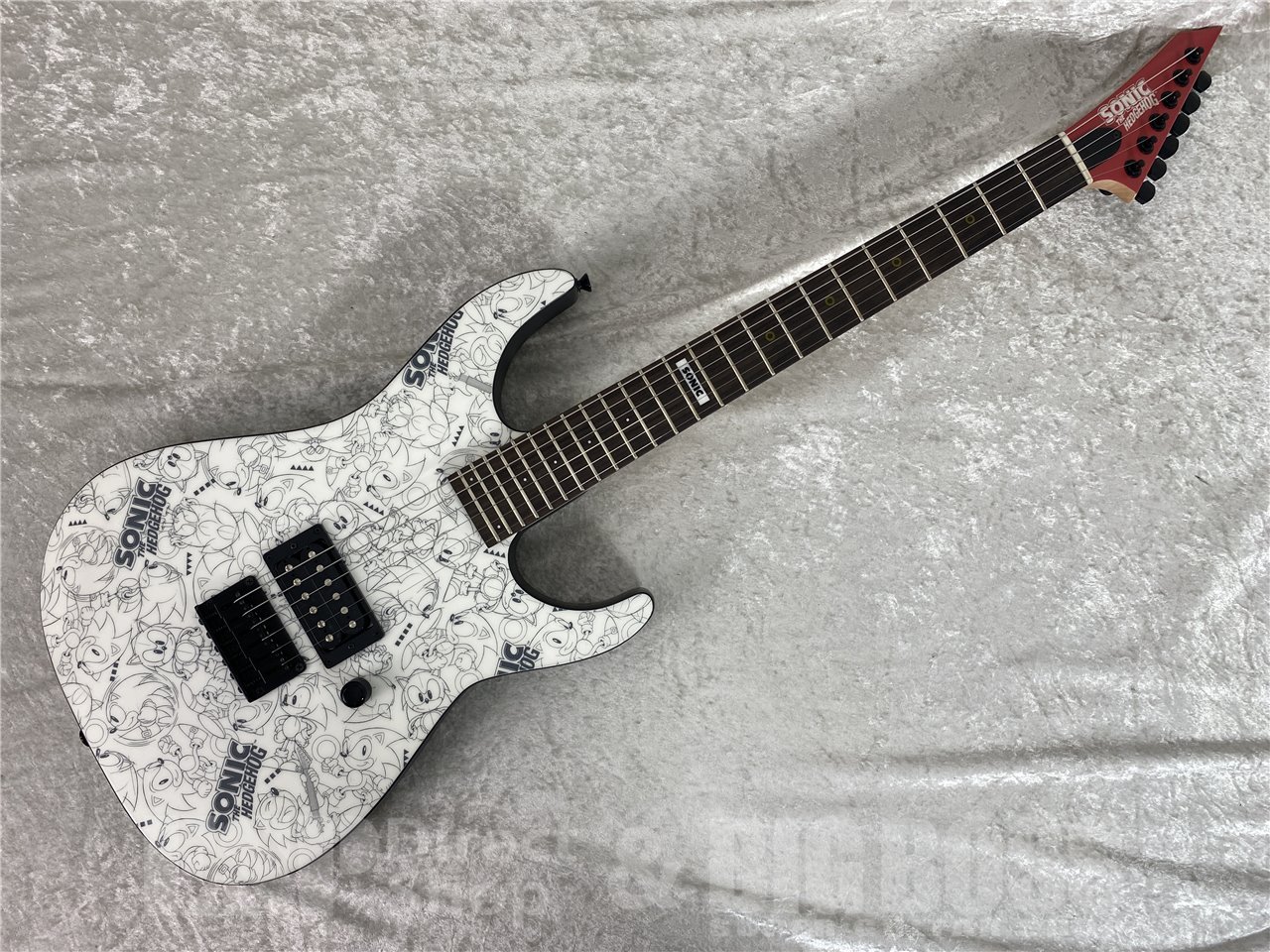 【即納可能】ESP×SONIC(イーエスピーxソニック) SONIC THE HEDGEHOG GUITAR III -Classic Sonic Edition- / Classic Sonic Collage Art / Black Satin お茶の水駅前店(東京) - 2
