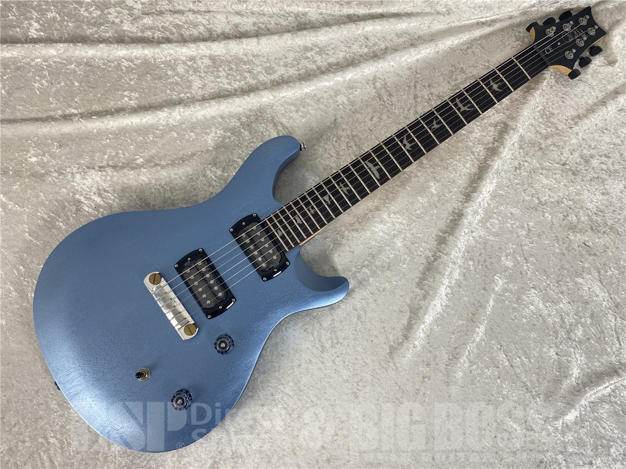 【即納可能】Paul Reed Smith(PRS/ポールリードスミス) SE CE 24 STANDARD STOPTAIL / Ice Blue Metallic (2025年製) お茶の水駅前店(東京) - 2