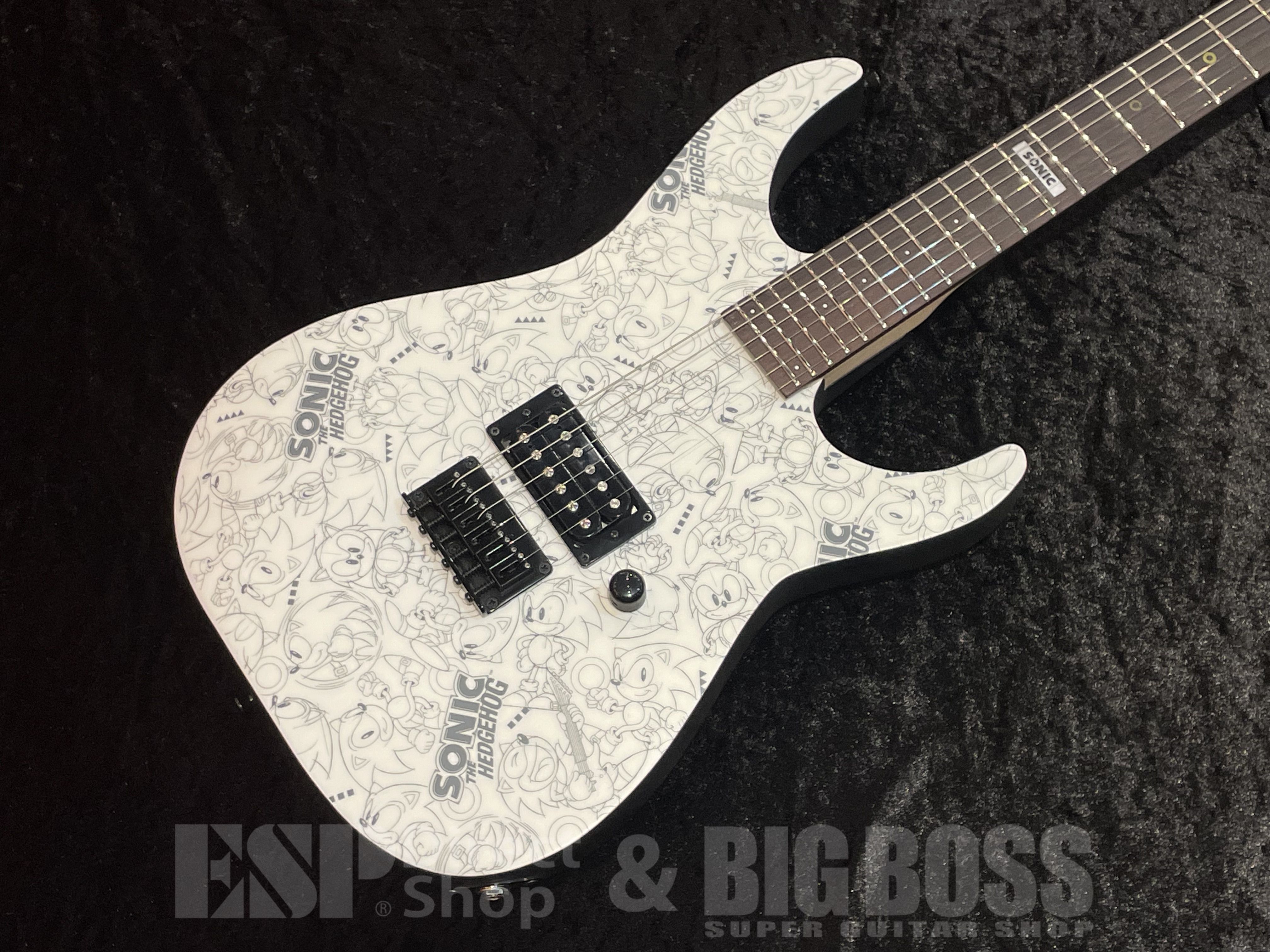 【即納可能】ESP×SONIC(イーエスピーxソニック) SONIC THE HEDGEHOG GUITAR III【Classic Sonic Edition】 - 2