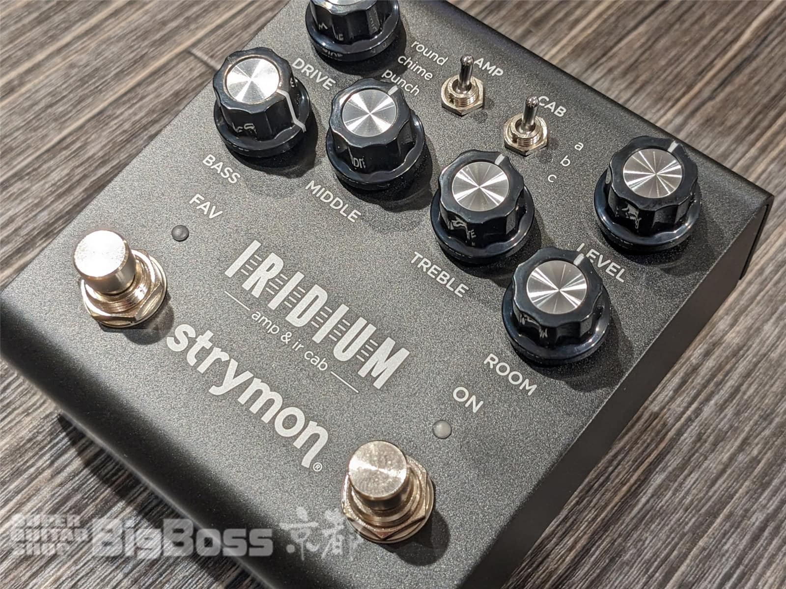 Strymon IRIDIUM （専用MIDIケーブルZ120-SMRTセット） - エフェクター