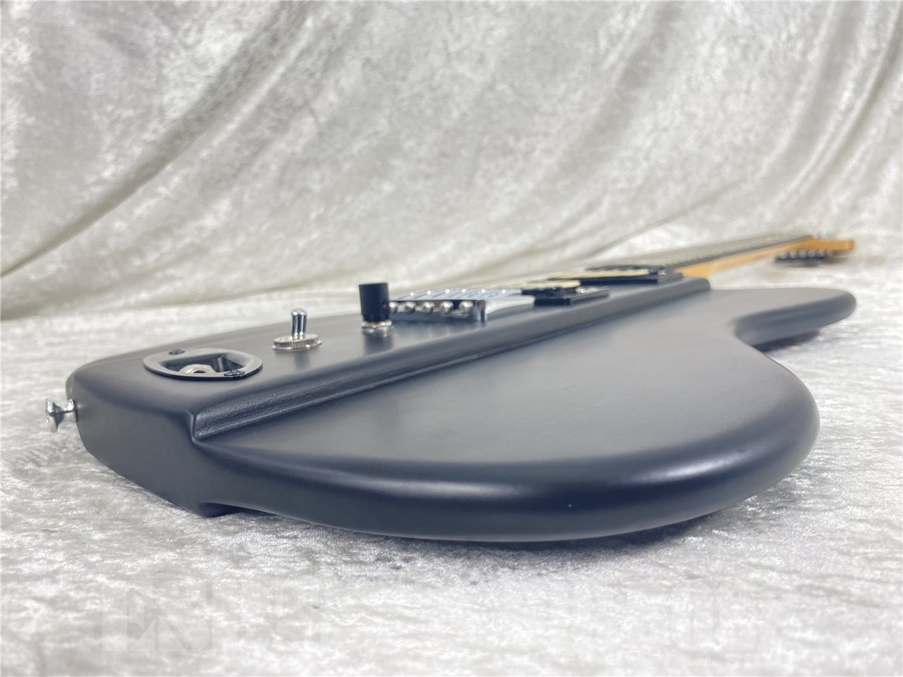 【即納可能】EDWARDS(エドワーズ)Platinum Edition KARMASTER (9mm Parabellum Bullet/滝 善充 Model) お茶の水駅前店(東京) - 4