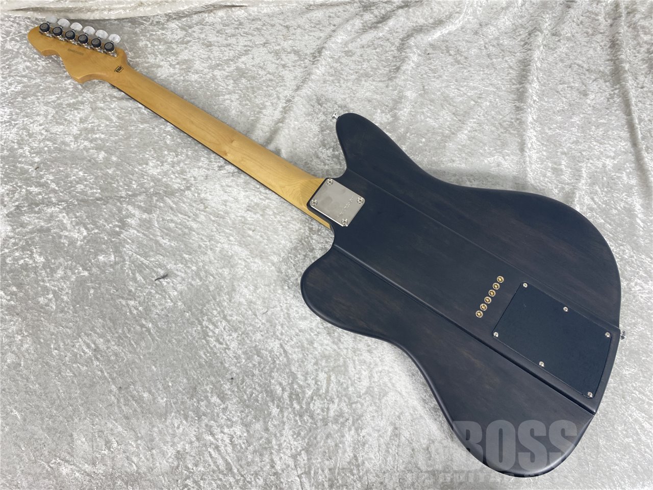 【即納可能】EDWARDS(エドワーズ)Platinum Edition KARMASTER (9mm Parabellum Bullet/滝 善充 Model) お茶の水駅前店(東京) - 9