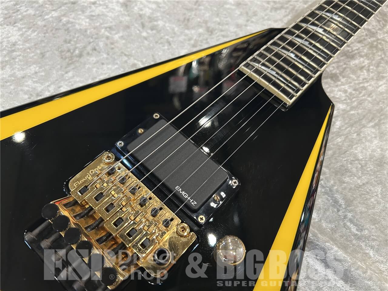 【即納可能/お客様委託品】 ESP (イーエスピー) ALEXI ARROW HEAD / Black with Yellow Stripe 仙台店 - 3