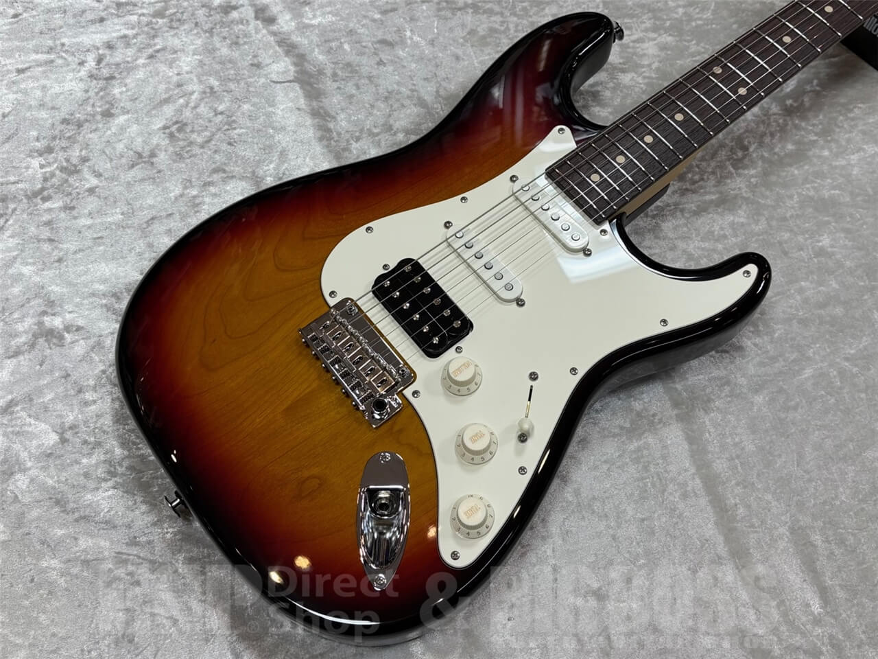 【即納可能】Suhr(正規輸入品) Classic S /3 Tone Burst  GWS - 2