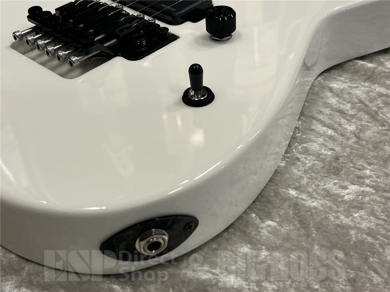 【即納可能】E-II(イーツー) M-II NECK-THRU（Snow White）　名古屋店 - 4
