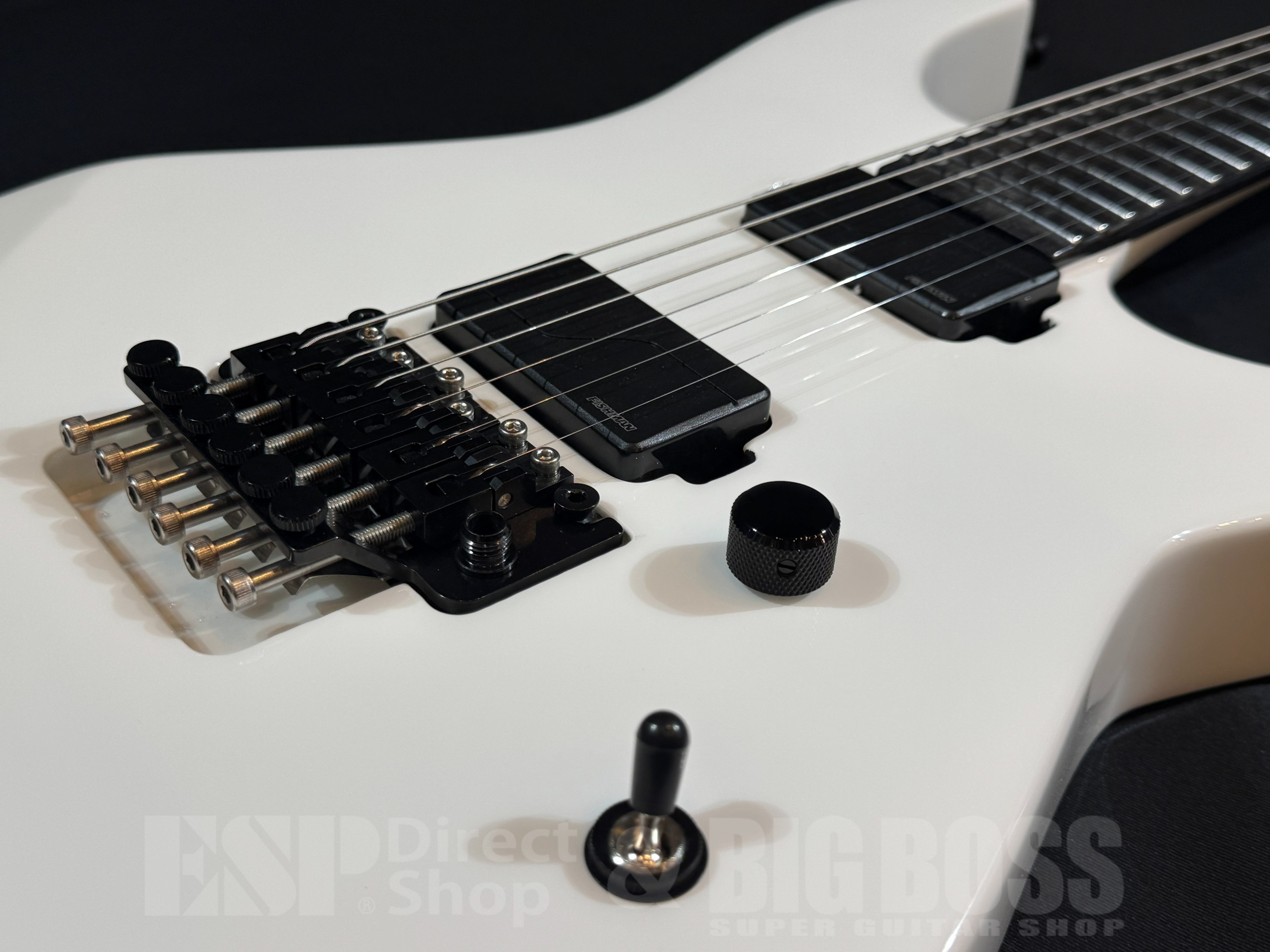 【即納可能】E-II(イーツー) M-II NECK THRU / Snow White 大阪店 - 3