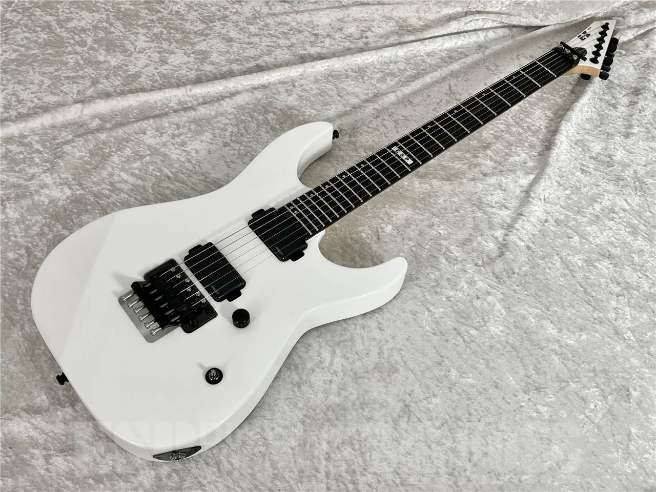 【即納可能】E-II(イーツー) M-II Neck Thru  /Snow White  お茶の水駅前店・別館