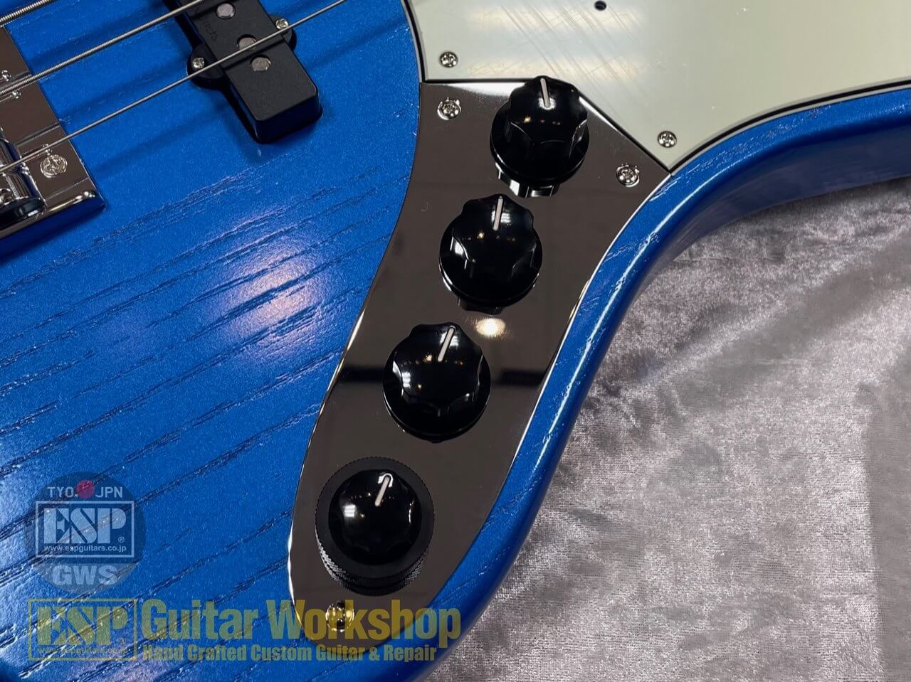 【即納可能】EDWARDS(エドワーズ) E-AMAZE-AS-4/M/Solid Metallic Blue GWS