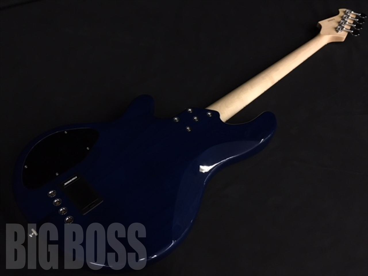 【受注生産】Lakland(レイクランド) Skyline Japan Series SK-4DX Blue Translucent / Maple FB - 3