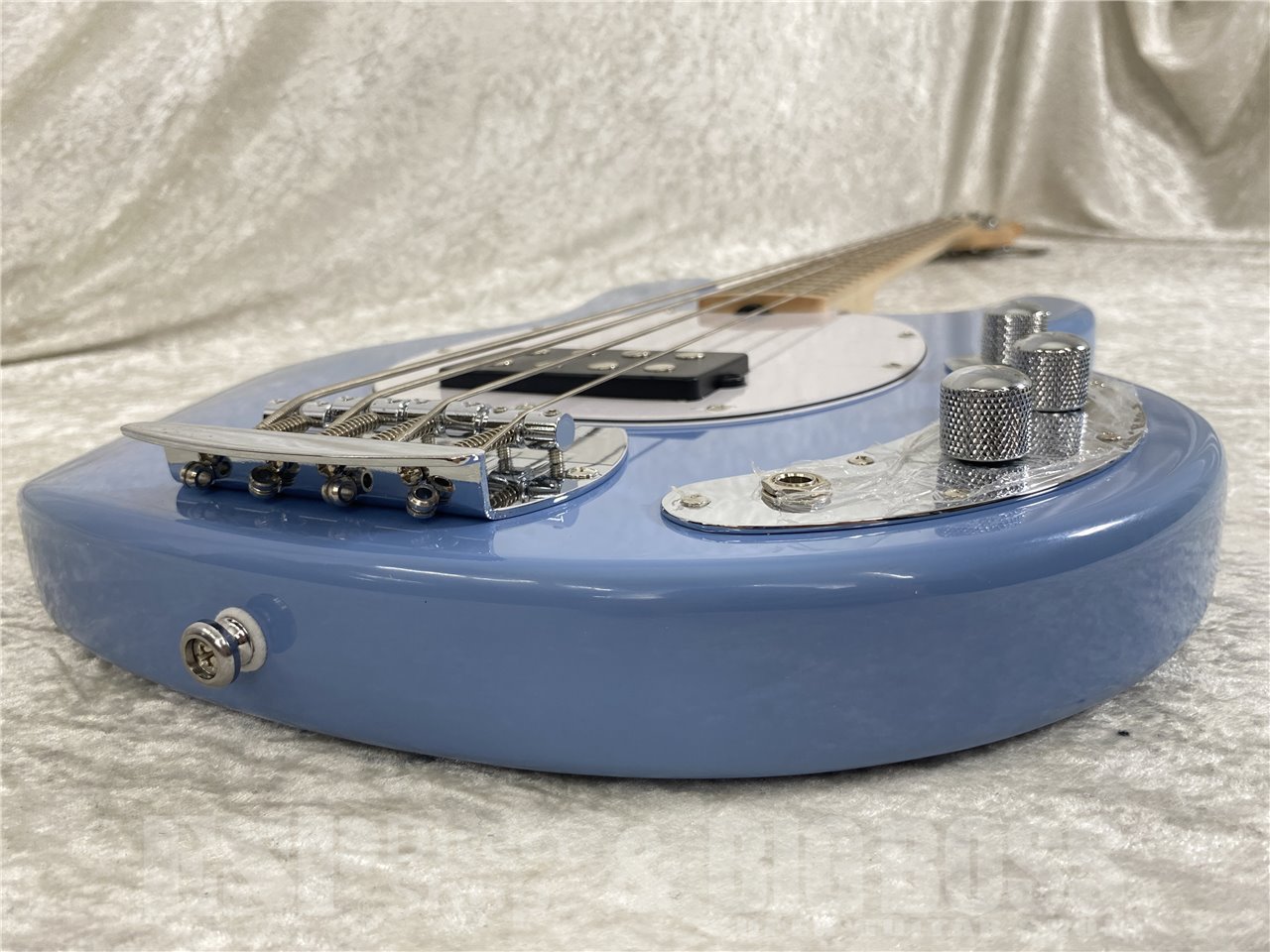 【即納可能】Sterling by MUSIC MAN(スターリンバイミュージックマン) S.U.B RAY4 / Chopper Blue お茶の水駅前店(東京) - 4