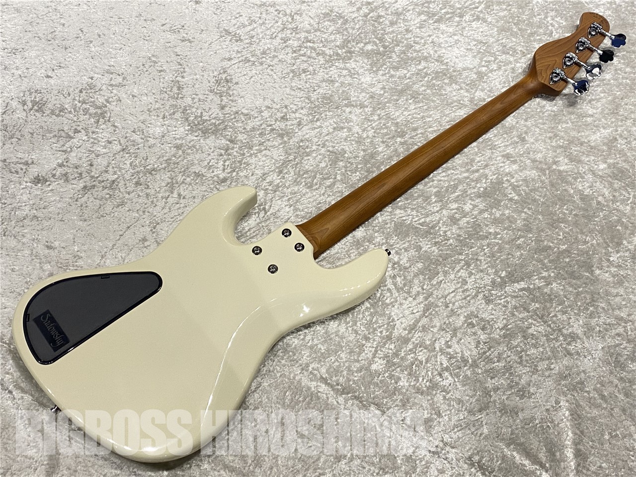 【即納可能】Sadowsky(サドウスキー) MetroExpress 21 VJ4 Maple Fingerboard (Olympic White) 広島店