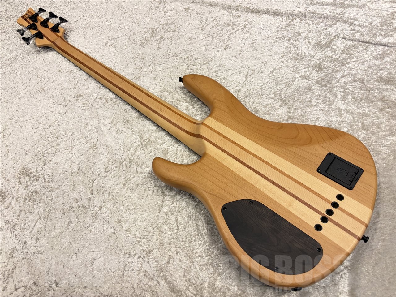 【即納可能】Sire（サイアー）Marcus Miller F10dc 5-String（Natural）　名古屋店 - 7