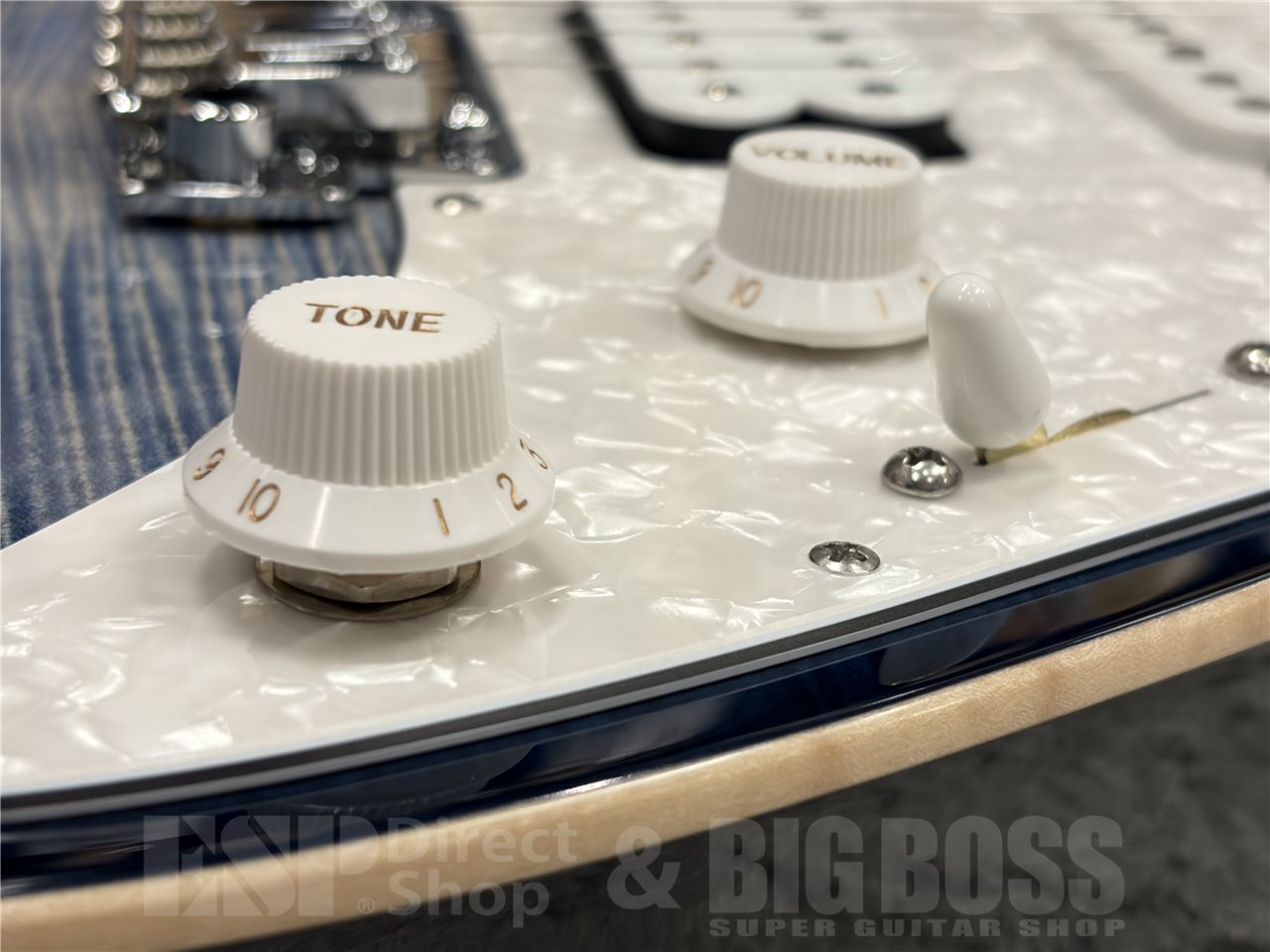【即納可能】Suhr（サー）Standard Plus（Faded Trans Whale Blue Burst）　名古屋店 - 4