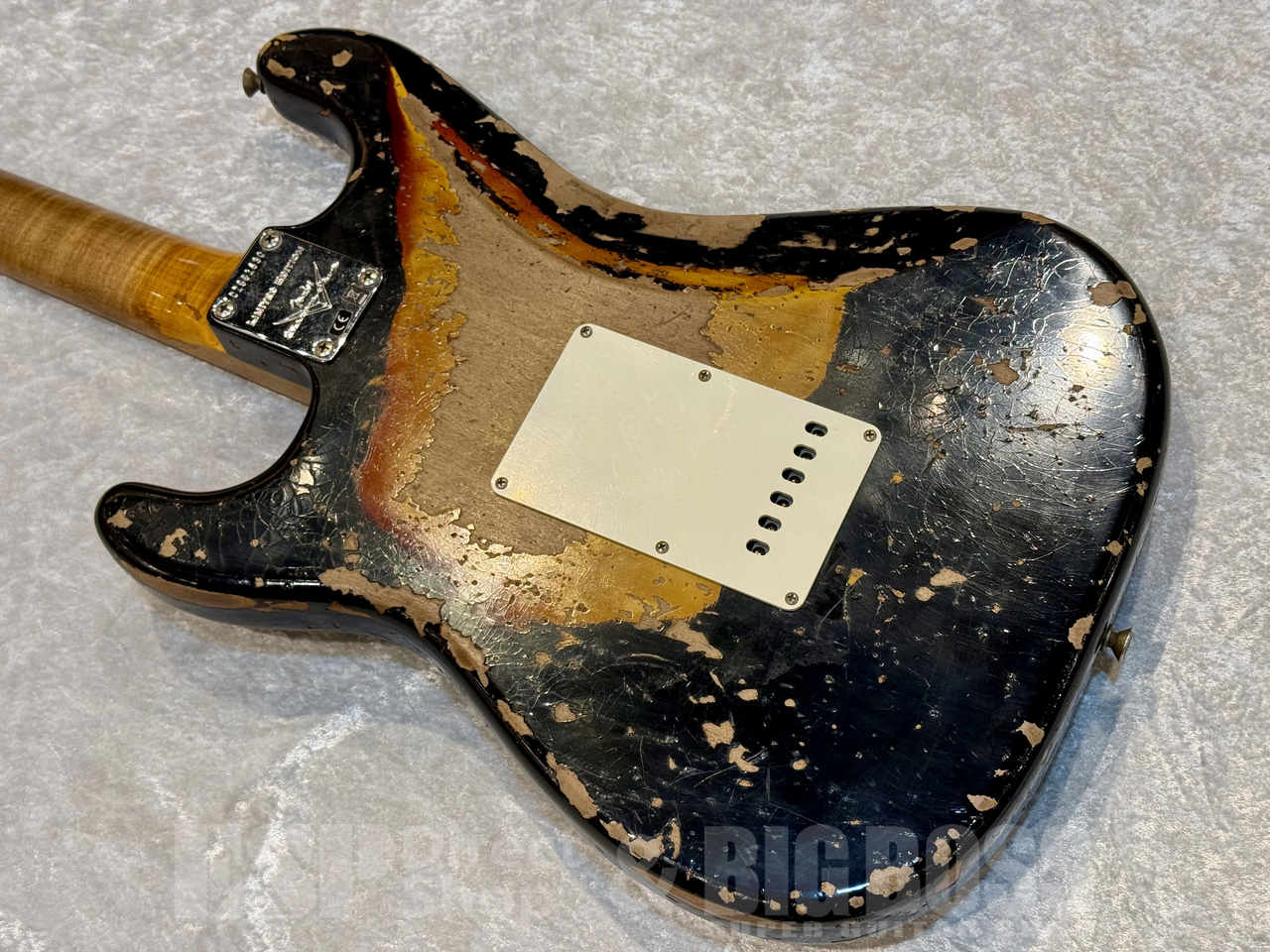 【中古/即納可能】Fender Custom Shop Limited Edition Roasted 1961 Stratocaster Super Heavy Relic【Black/3 Tone Sunburst】福岡店 - 9