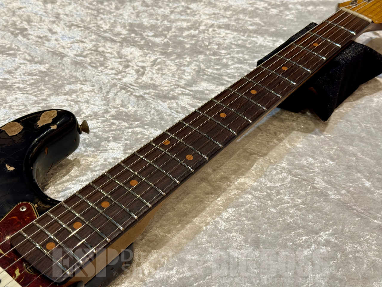 【中古/即納可能】Fender Custom Shop Limited Edition Roasted 1961 Stratocaster Super Heavy Relic【Black/3 Tone Sunburst】福岡店 - 5