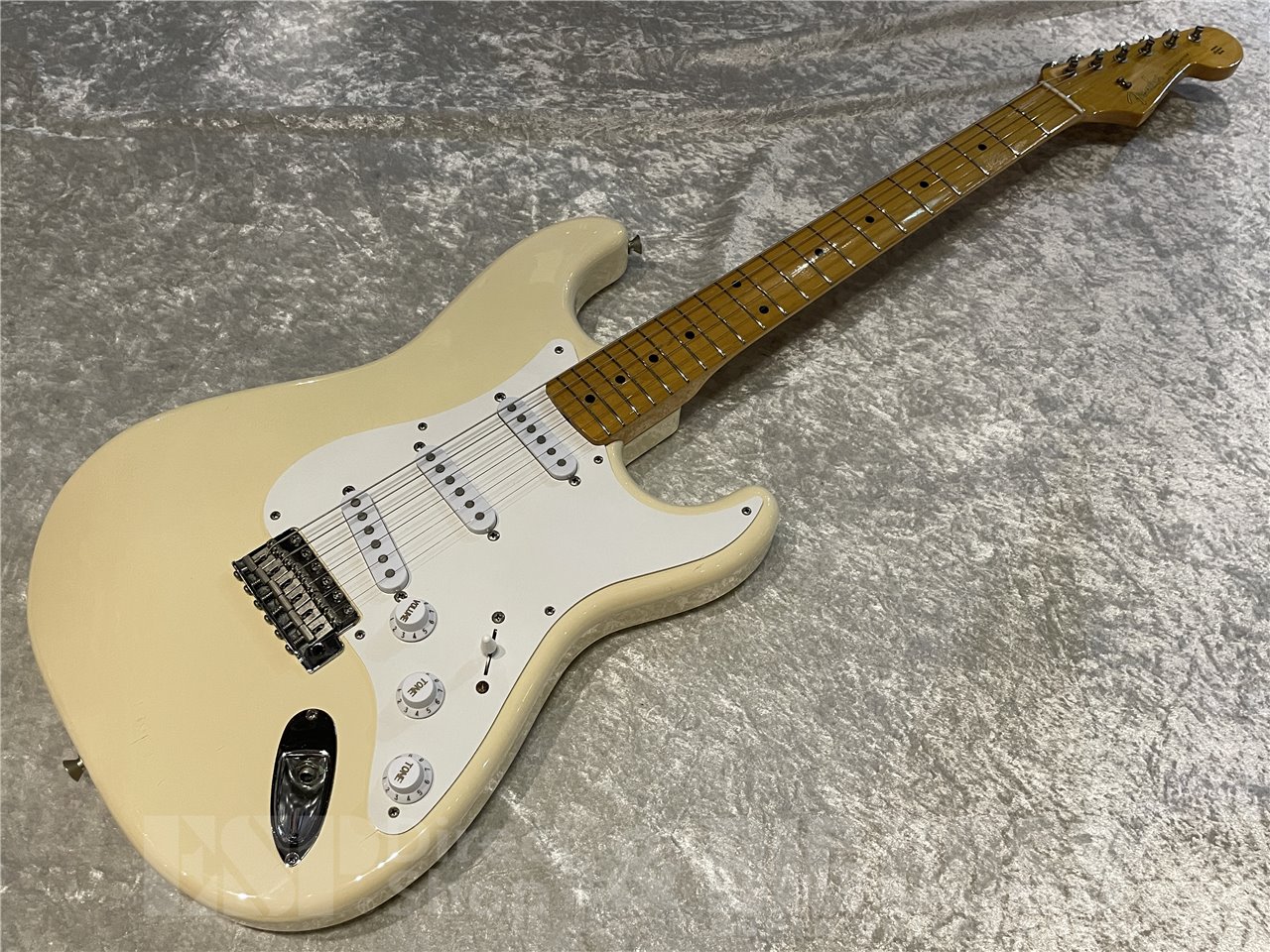【中古品/即納可能】Fender Japan ST-57(Vintage White) 広島店