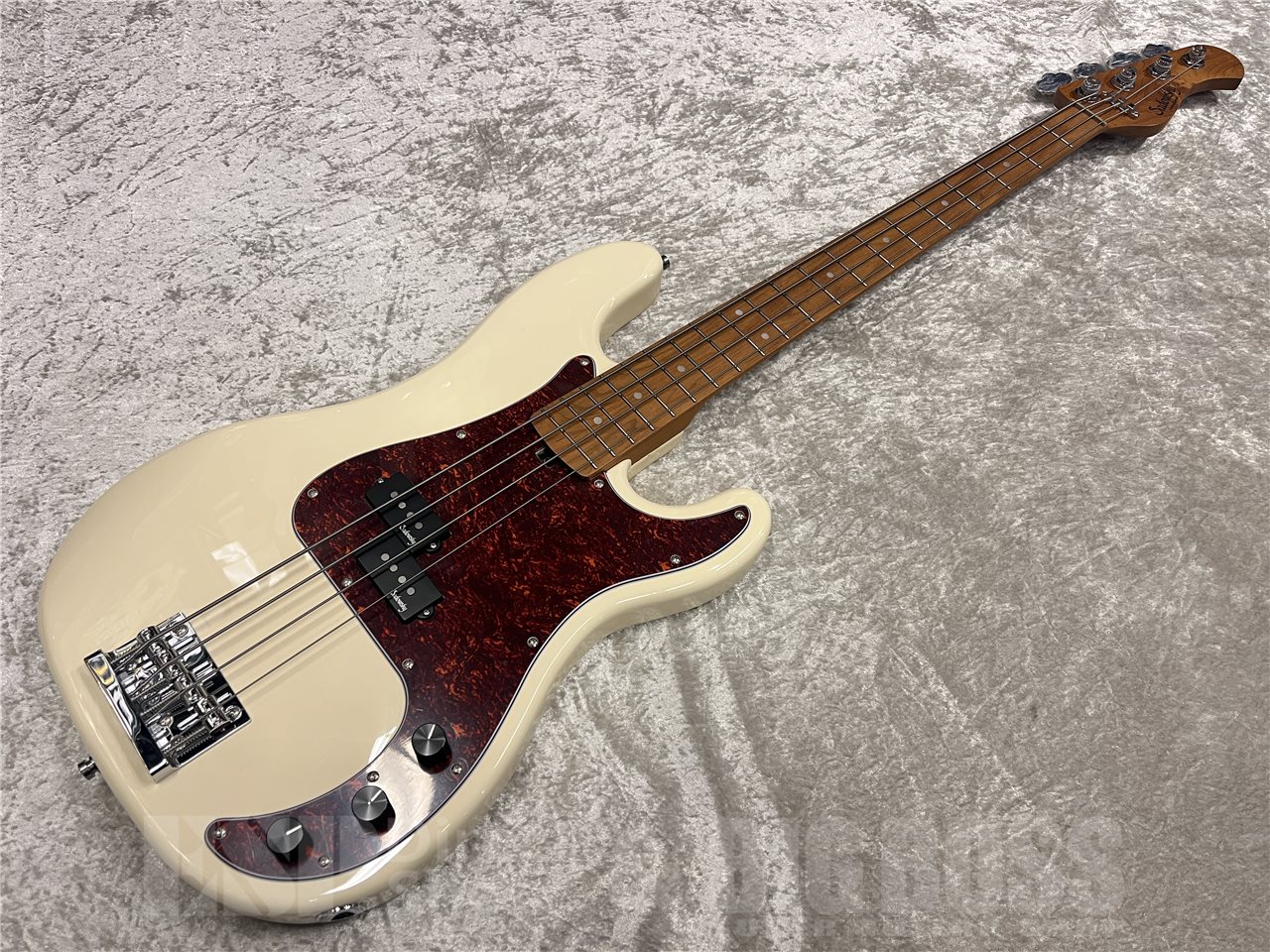 【即納可能】Sadowsky（サドウスキー）Metro Express MX20 UV4 Maple Fingerboard（Olympic White）　名古屋店