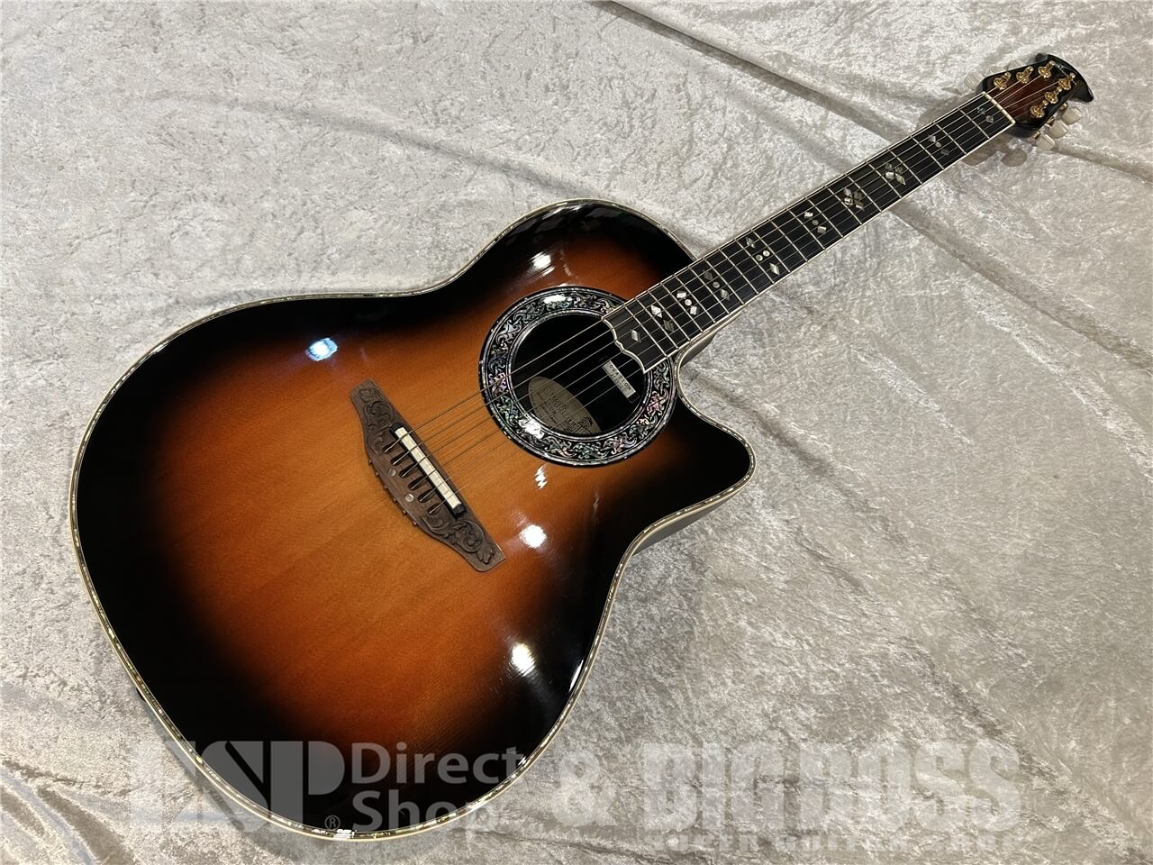 【即納可能/中古品】 Ovation (オヴェーション) Custom Legend 1769 / Sunburst 仙台店