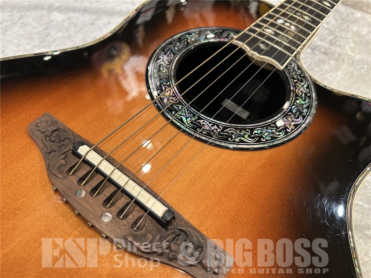 【即納可能/中古品】 Ovation (オヴェーション) Custom Legend 1769 / Sunburst 仙台店 - 3
