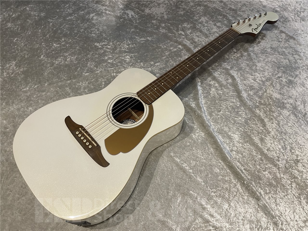 【中古品/即納可能】Fender Malibu Player (Arctic Gold) 広島店