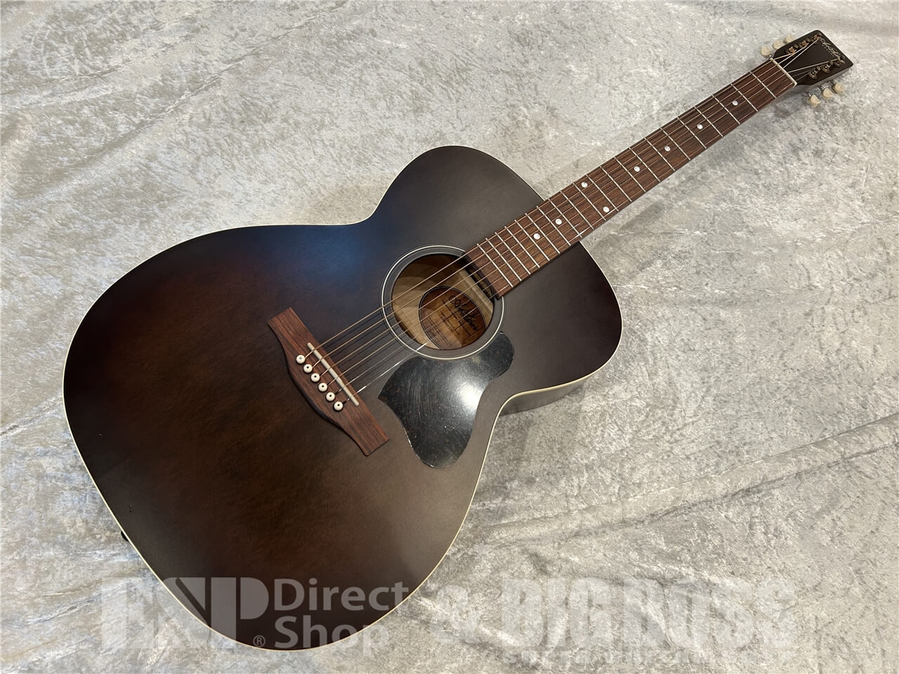 【即納可能/OUTLET】Art&Lutherie（アートアンドルシアー）Legacy / Bourbon Burst 仙台店