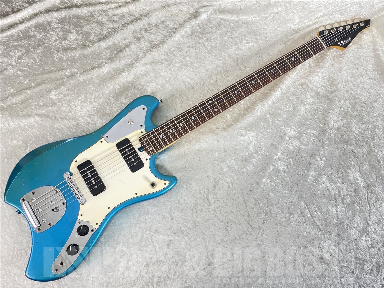 【即納可能】T.S factory(ティーエス ファクトリー) 151A-MO BASS-VI Type 2026/06#028 (Light Blue Metallic) お茶の水駅前店(東京)