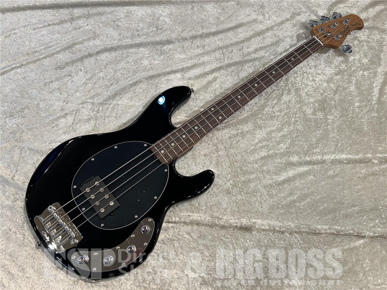 【即納可能】Sterling by MUSIC MAN（スターリン）StingRay RAY34 / Black 仙台店