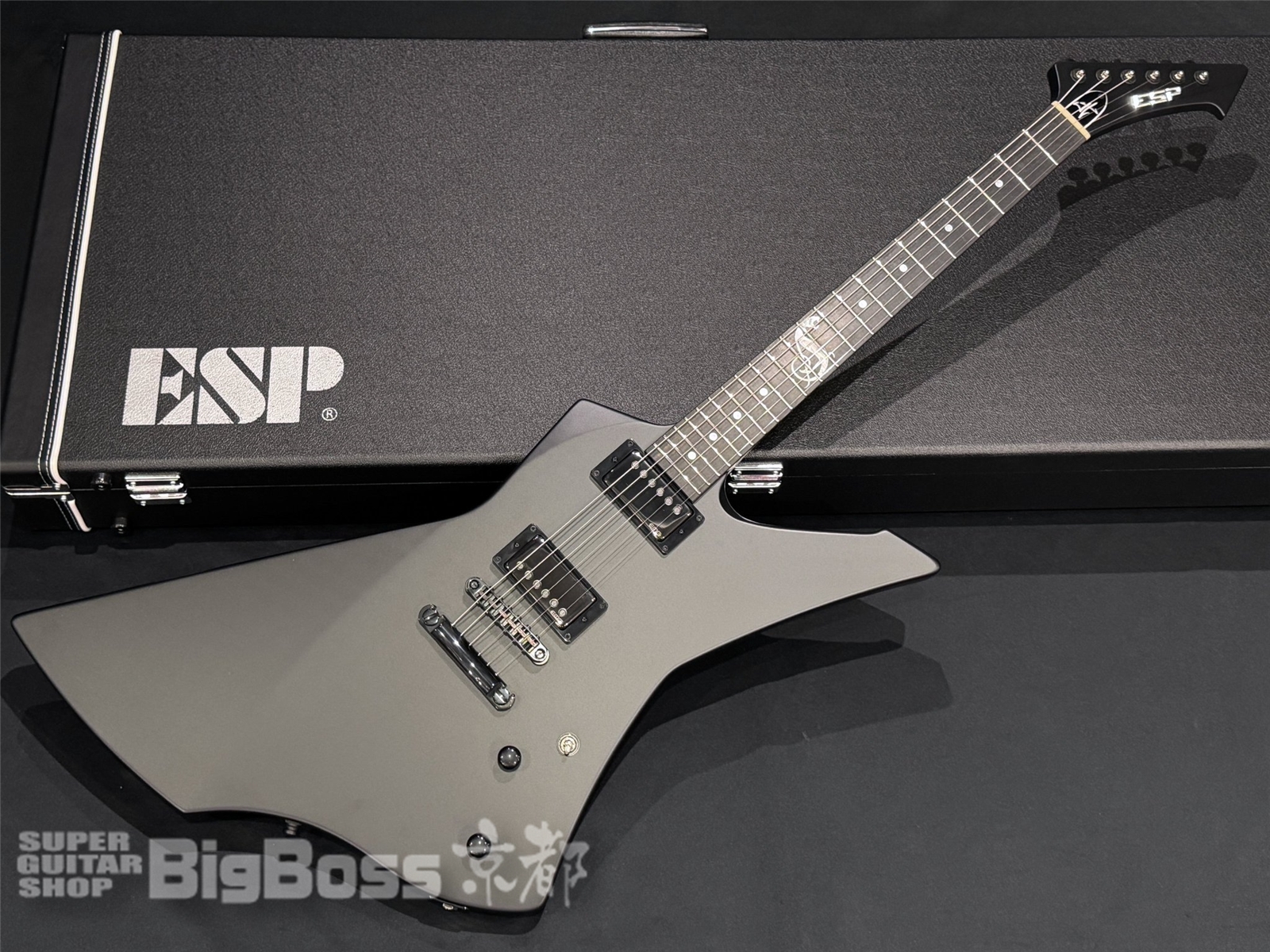 【即納可能】ESP(イーエスピー) SNAKEBYTE (METALLICA James Hetfieldモデル) / Black Satin 京都店