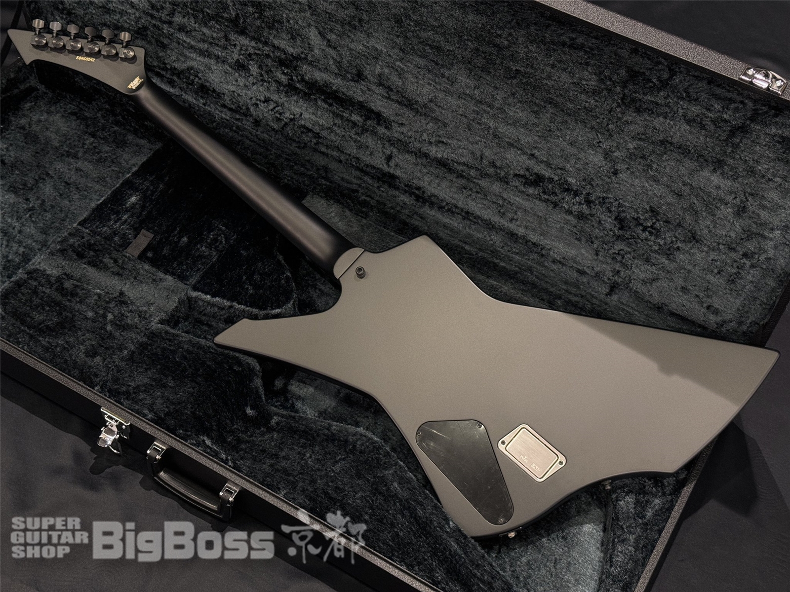 【即納可能】ESP(イーエスピー) SNAKEBYTE (METALLICA James Hetfieldモデル) / Black Satin 京都店 - 8